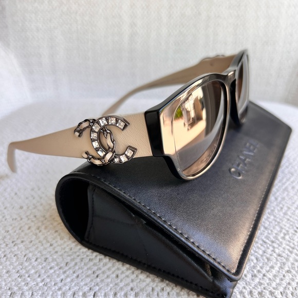 CHANEL Accessories - Chanel sunglasses with crystal and leather CC